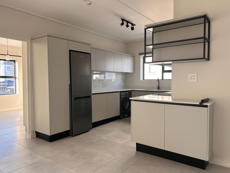 To Let 3 Bedroom Property for Rent in Sandown Western Cape